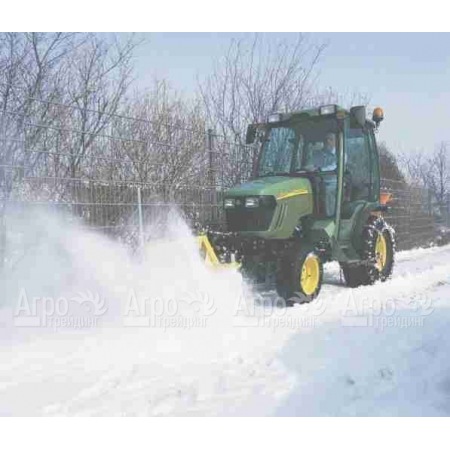 Снегоотбрасыватель для тракторов John Deere в Екатеринбурге